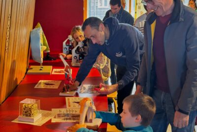 Agrandir l'image 7 sur 15, fenêtre modale